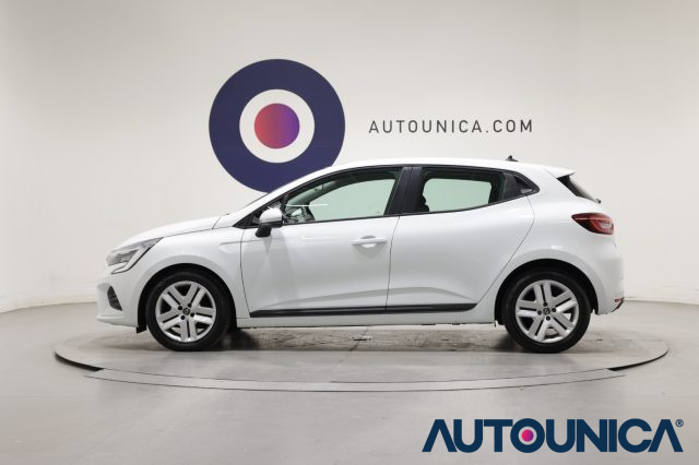 RENAULT Clio usata, con USB