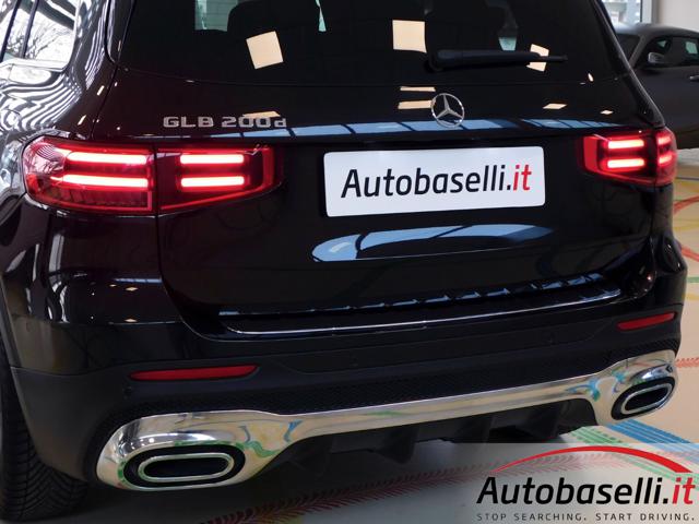MERCEDES-BENZ GLB 200 usata, con Controllo vocale