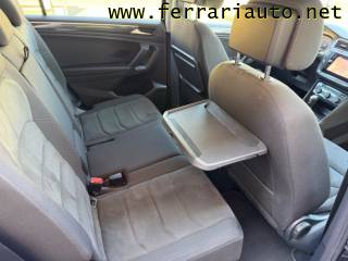 VOLKSWAGEN Tiguan Allspace usata, con Sedile posteriore sdoppiato