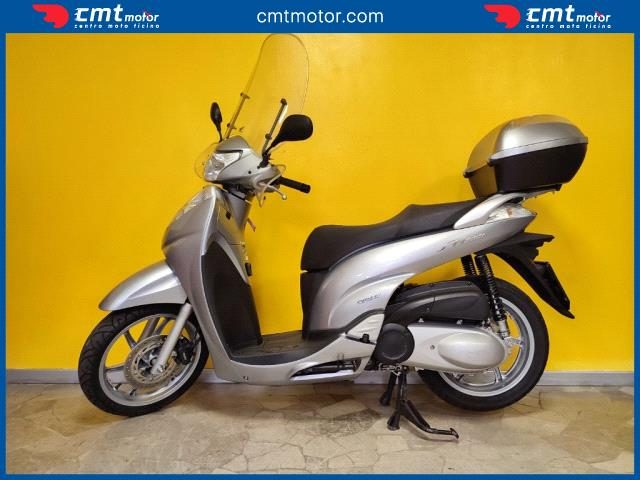 HONDA SH 300 i usata 1