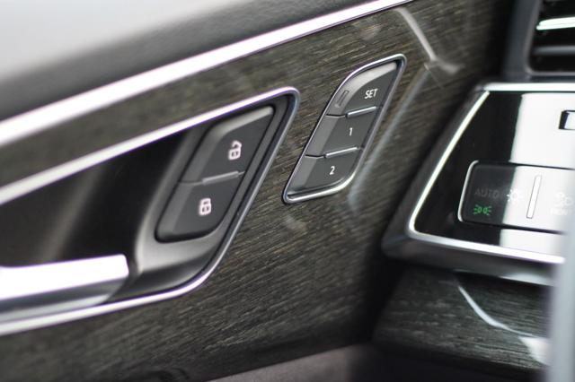 AUDI Q8 usata, con Controllo elettronico della corsia