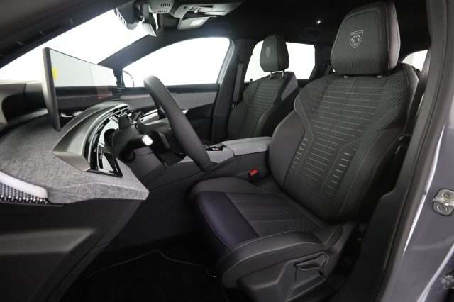 PEUGEOT 5008 usata 1