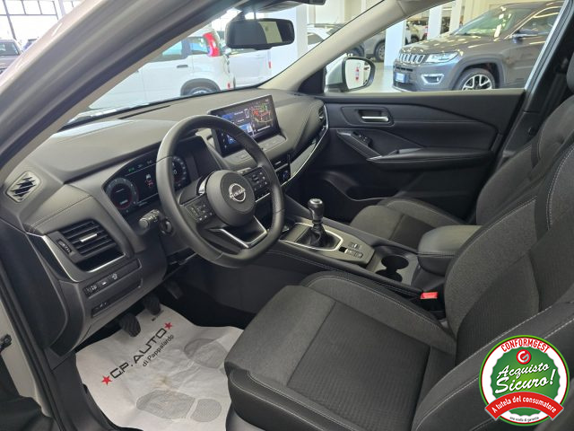 NISSAN Qashqai usata, con Controllo automatico clima