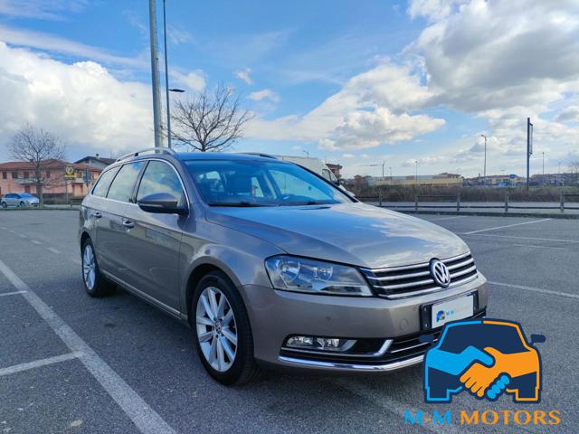 VOLKSWAGEN Passat usata, con ABS