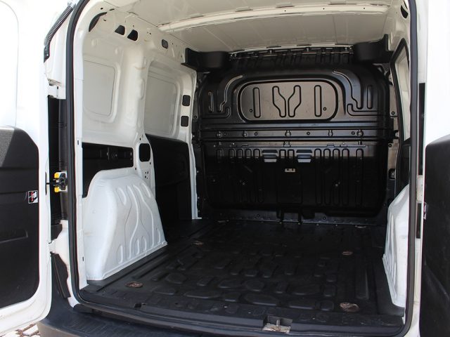 FIAT Doblo usata, con Autoradio digitale
