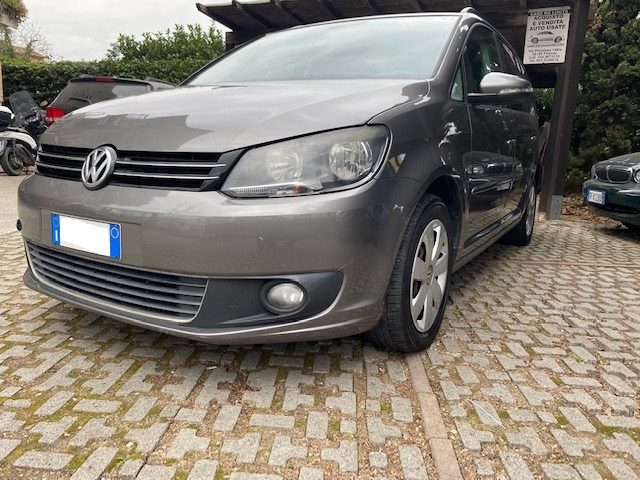 VOLKSWAGEN Touran usata, con Specchietti laterali elettrici