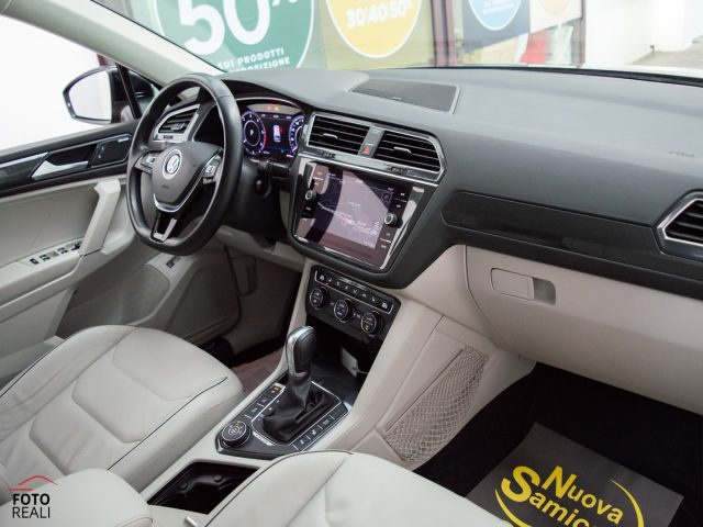 VOLKSWAGEN Tiguan Allspace usata, con Bracciolo