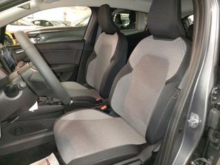 RENAULT Clio usata, con Servosterzo