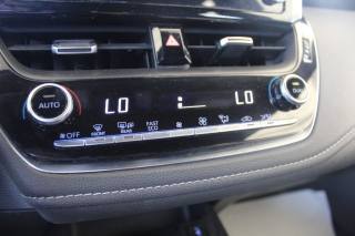 TOYOTA Corolla usata, con Specchietti laterali elettrici