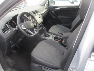 VOLKSWAGEN Tiguan usata, con Airbag laterali