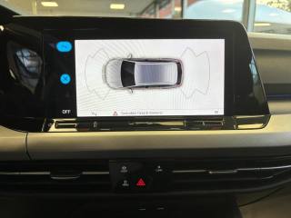 VOLKSWAGEN Golf Variant usata, con Cruise Control