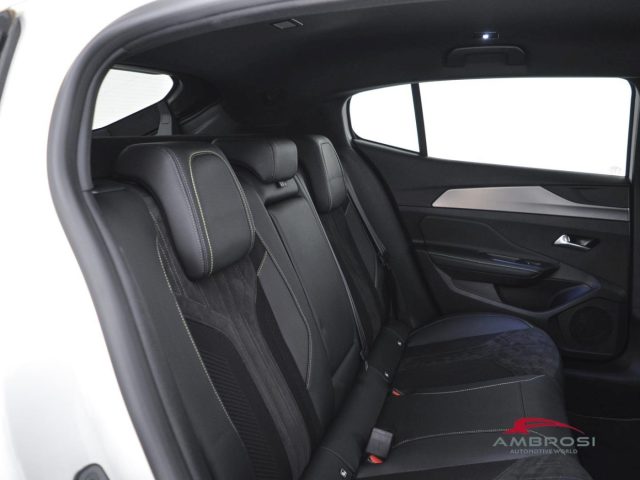 PEUGEOT 408 usata 10