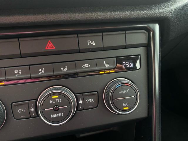 VOLKSWAGEN T-Roc usata, con Climatizzatore