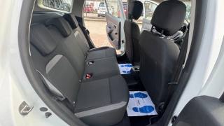 DACIA Duster usata, con USB