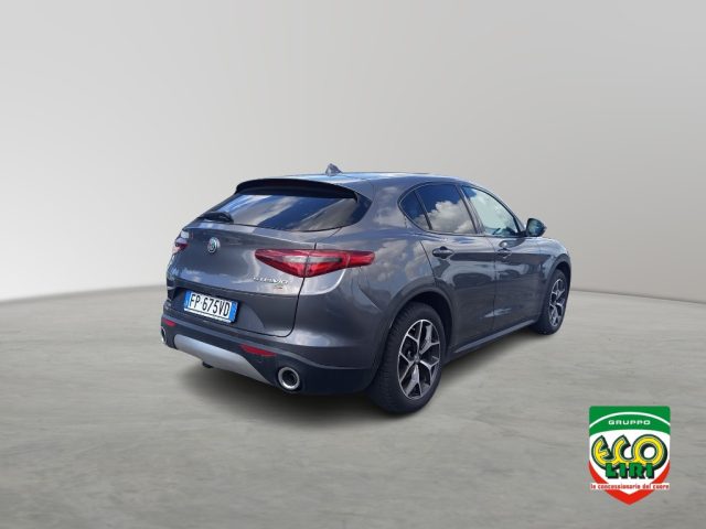 ALFA ROMEO Stelvio usata, con Cerchi in lega
