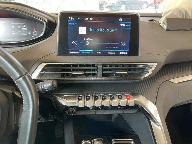 PEUGEOT 3008 usata, con Servosterzo