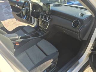 MERCEDES-BENZ GLA 200 usata, con Controllo automatico clima