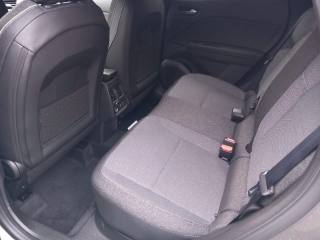 RENAULT Captur usata, con Bracciolo