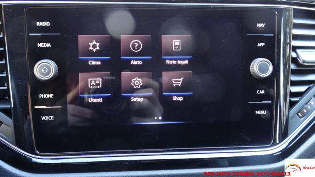 VOLKSWAGEN T-Roc usata, con Leve al volante