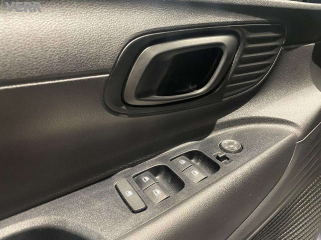 HYUNDAI i20 usata, con USB