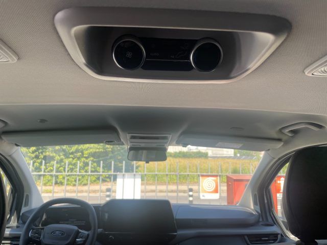 FORD Tourneo Custom usata, con Bracciolo