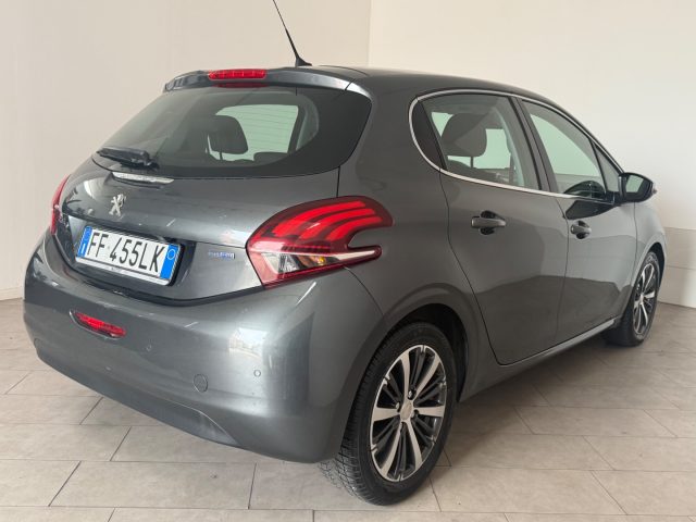 PEUGEOT 208 usata 3