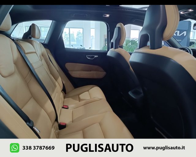 VOLVO XC60 usata, con Fari LED
