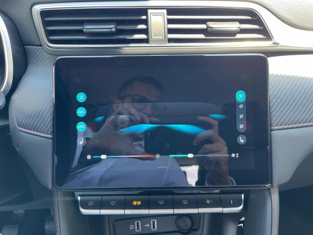MG ZS usata, con Touch screen