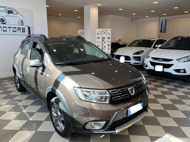 DACIA Sandero usata, con Airbag