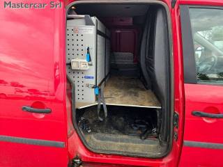 VOLKSWAGEN Caddy usata 14