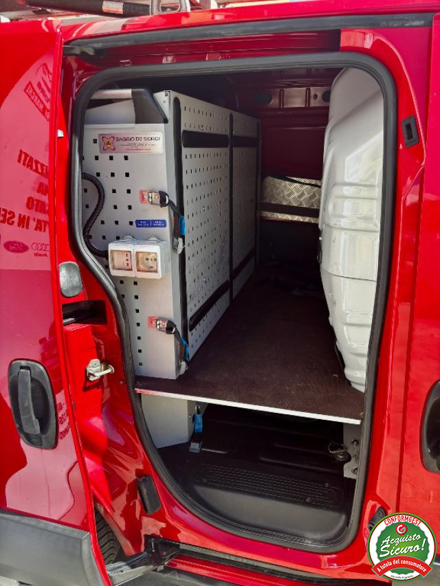 FIAT Fiorino usata, con MP3