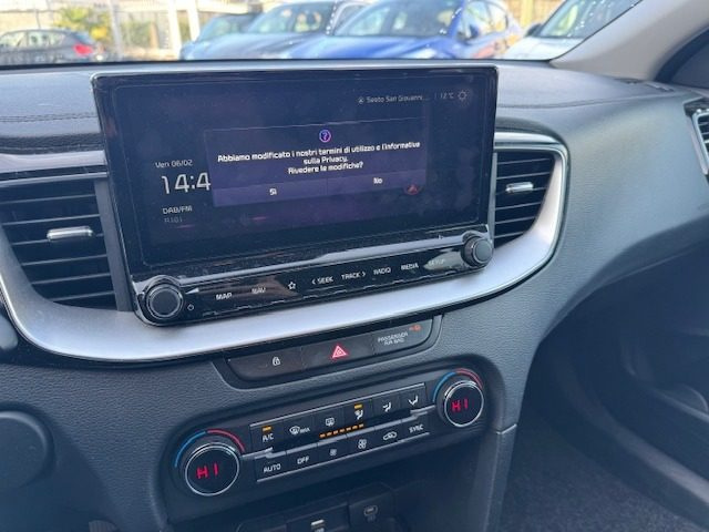 KIA XCeed usata, con Autoradio digitale