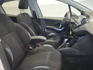 PEUGEOT 208 usata, con Airbag testa