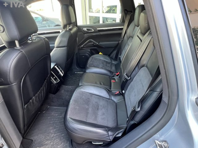 PORSCHE Cayenne usata 13