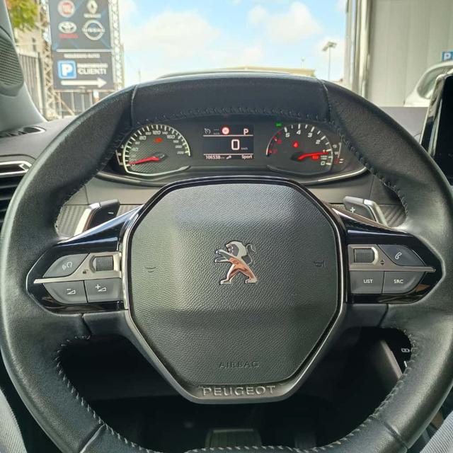 PEUGEOT 2008 usata, con Chiusura centralizzata