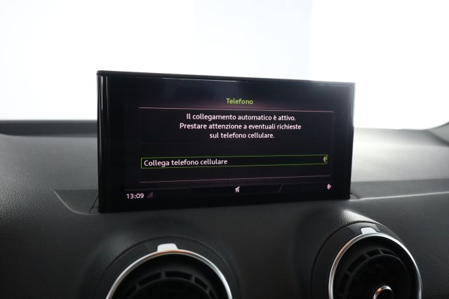AUDI Q2 usata 10