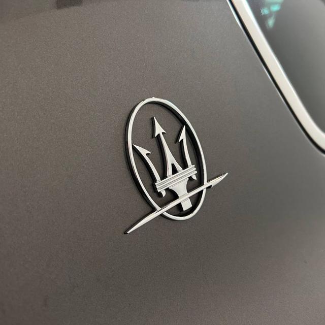 MASERATI Levante usata, con Sensori di parcheggio anteriori