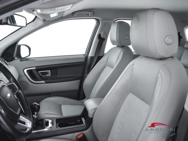 LAND ROVER Discovery Sport usata 8