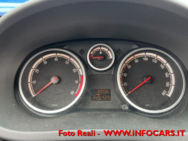 OPEL Corsa usata, con Bracciolo