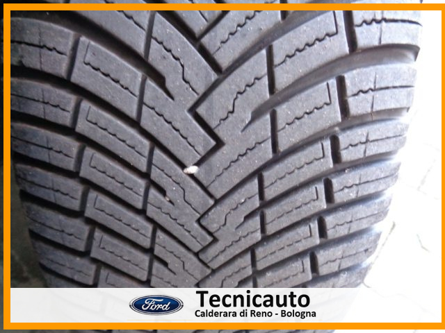 FORD Mondeo usata, con USB