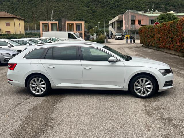 SKODA Superb usata, con Airbag laterali