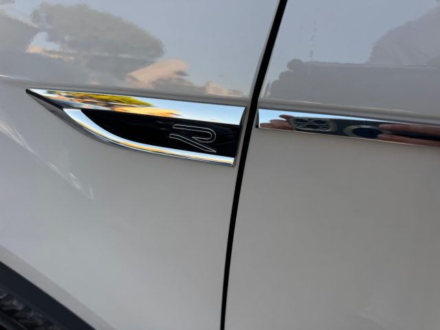 VOLKSWAGEN T-Roc usata, con Autoradio