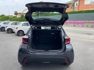 TOYOTA Yaris usata, con Fendinebbia