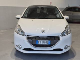 PEUGEOT 208 usata, con Airbag