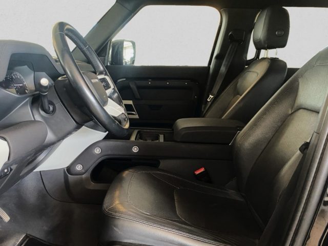 LAND ROVER Defender usata, con Cronologia tagliandi