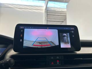 JEEP Avenger usata, con USB