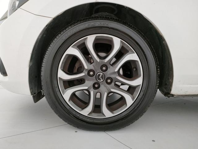 MAZDA 2 usata, con Cerchi in lega