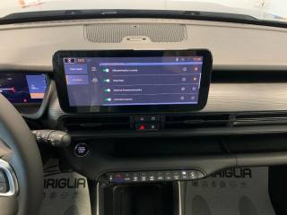 JEEP Avenger usata, con USB