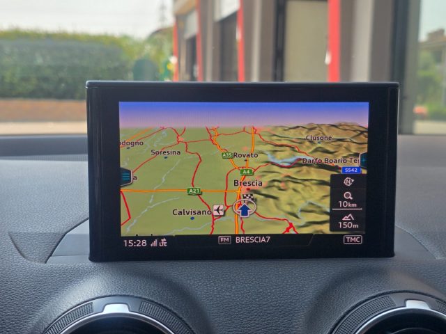 AUDI Q2 usata, con Riconoscimento dei segnali stradali