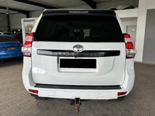 TOYOTA Land Cruiser usata, con Alzacristalli elettrici